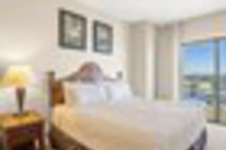 Room 74 of 444