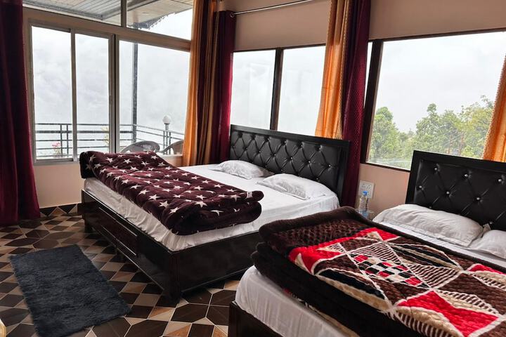Goroomgo Anjali Home Stay Deoriatal Uttarakhand