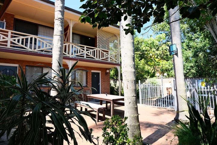 Hotel Exterior 164 of 169