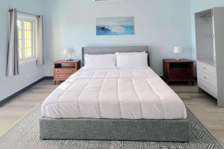 Room 2 of 16