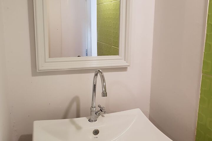 Room 75 of 88
