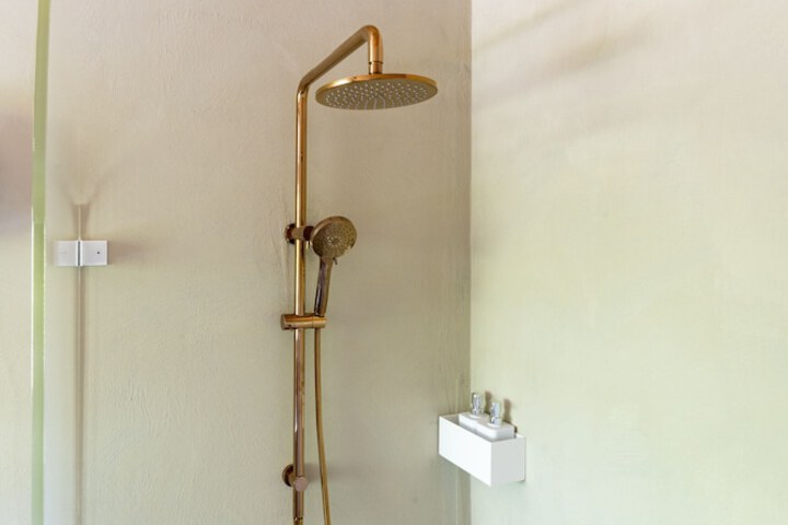 Room 25 of 34