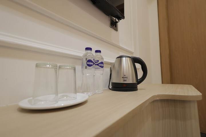 Breakfast/Coffee Service 44 of 83