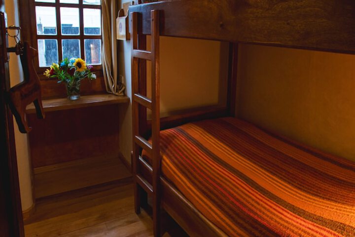 Room 10 of 42
