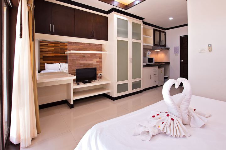 Room 32 of 105