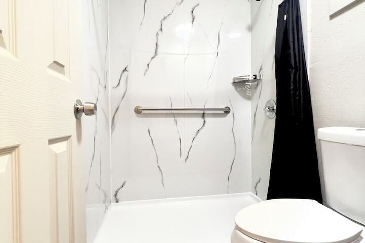 Room 15 of 20