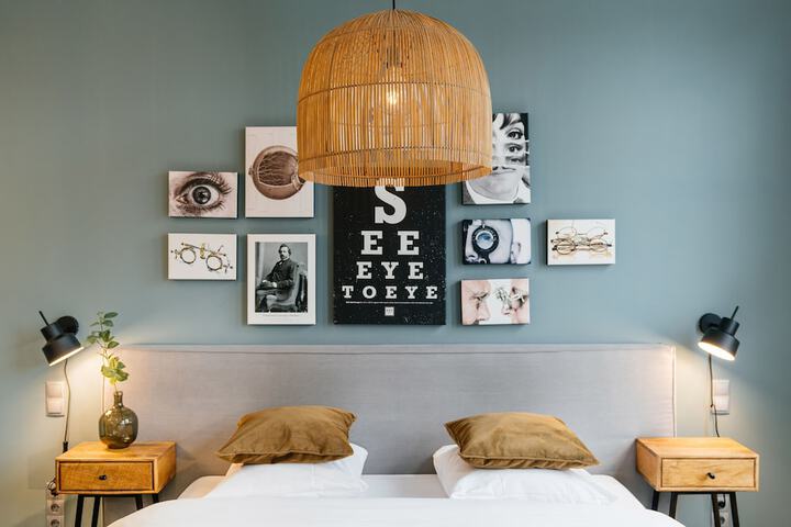 Room 12 of 67