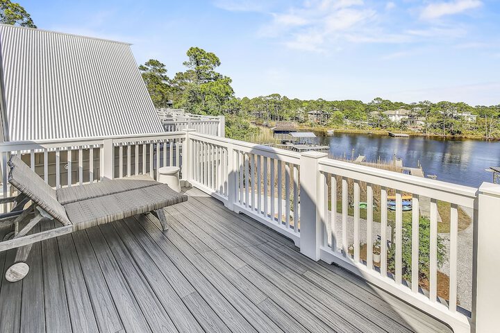 Property Grounds 38 of 44