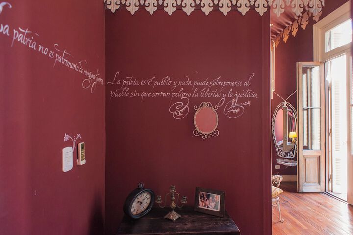 Room 27 of 278