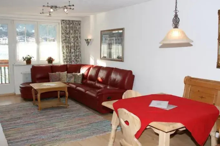 Room 5 of 26