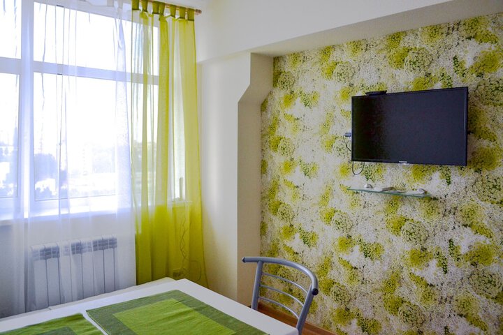 Room 87 of 128