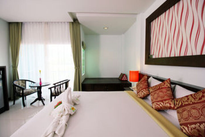 Room 16 of 35