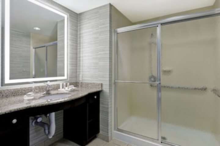Bathroom shower