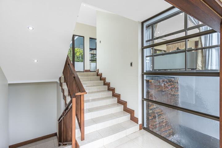 Hotel Interior 142 of 172