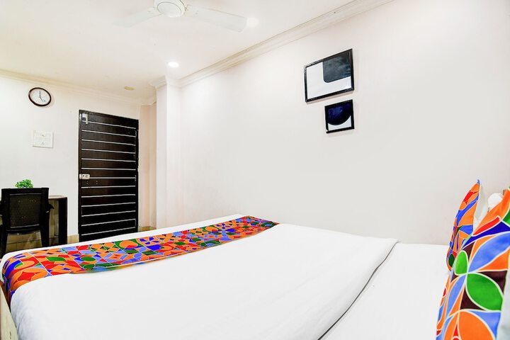 Room 21 of 26
