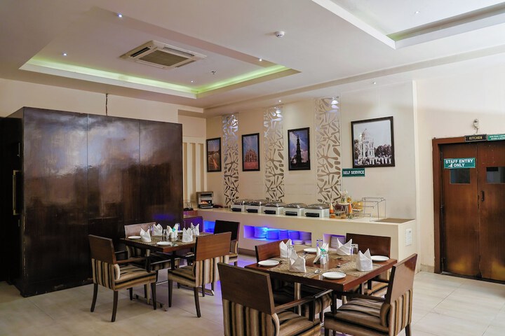 Dining 62 of 92