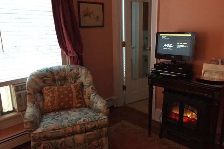 Room 10 of 70