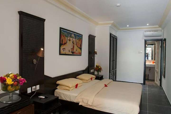 Room 9 of 55