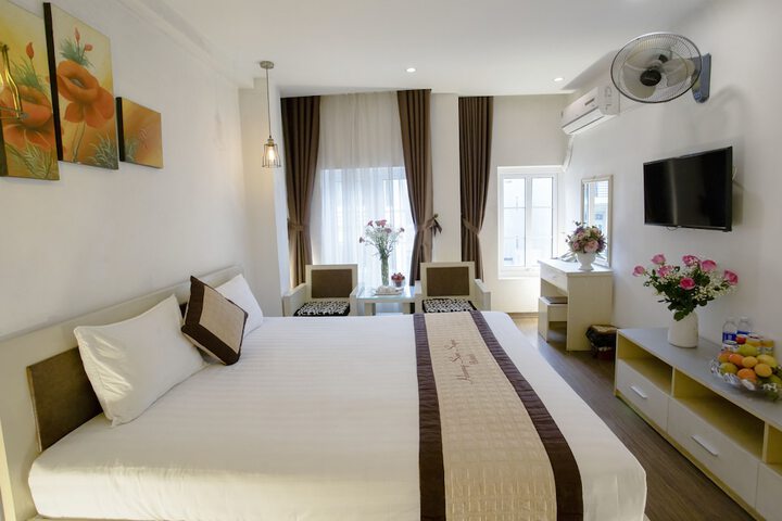 Room 15 of 22
