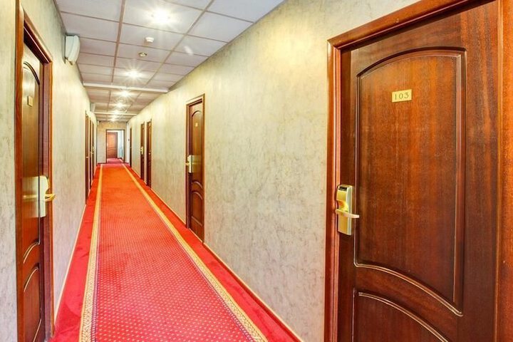 Ballroom/Hall 29 of 39
