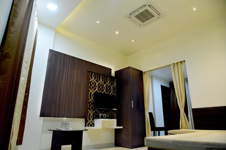 Room 20 of 43