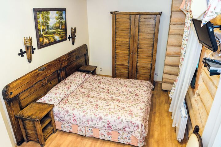 Room 22 of 45