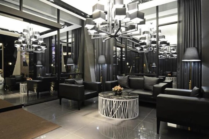Hotel Interior 4 of 59