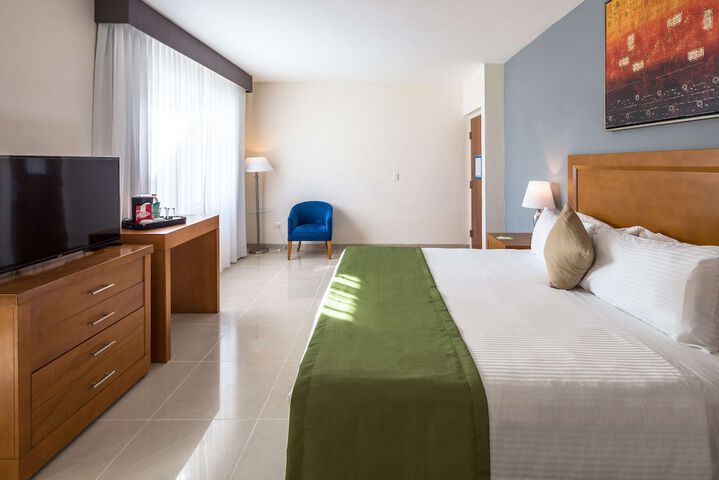 Room 15 of 52