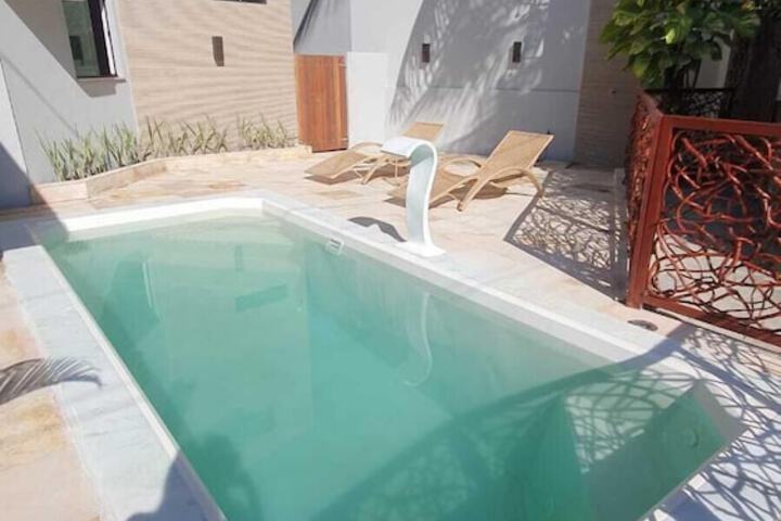 Pools & Facilities