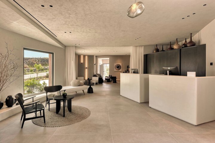 Hotel Interior 10 of 130