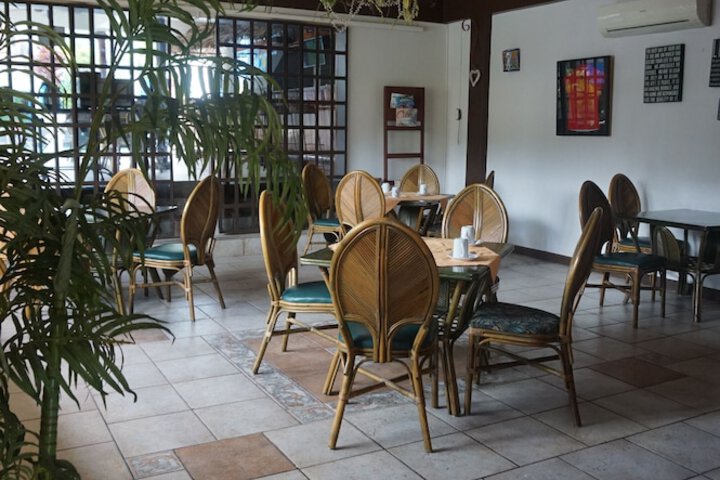 Dining Photos