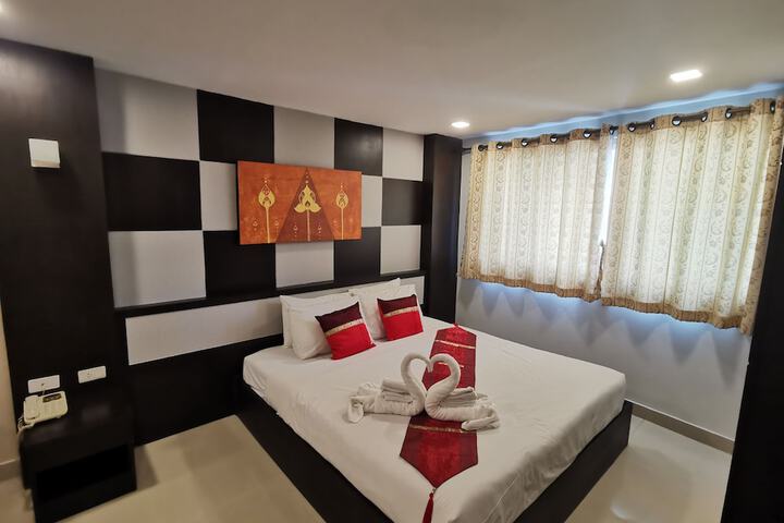 Room 13 of 45