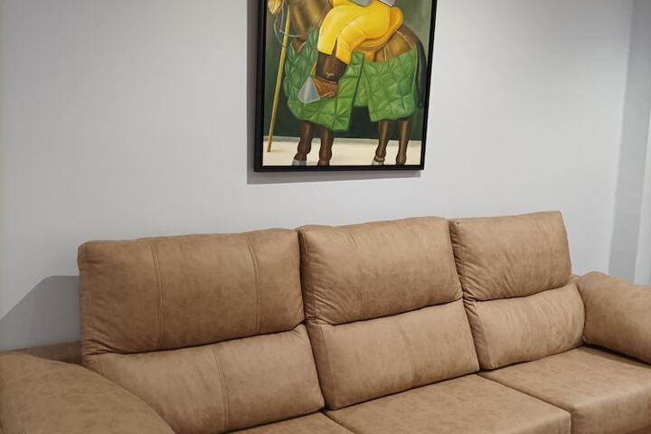 Room 25 of 41