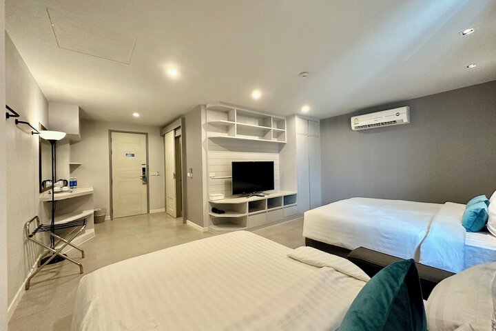 Room 19 of 58