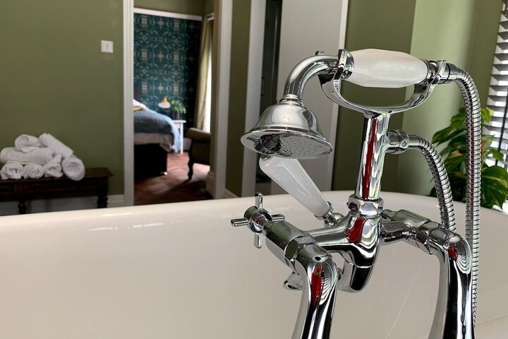 Room 44 of 48
