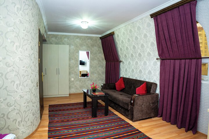 Room 48 of 113