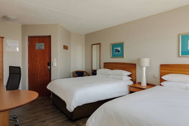 Room 5 of 36