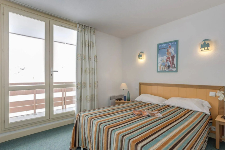 Room 3 of 22