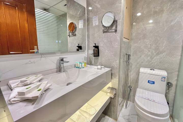 Bath Photo