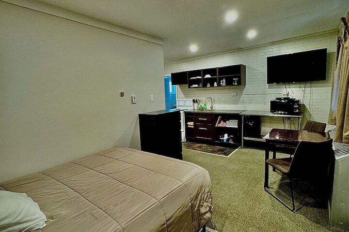 Room 30 of 39