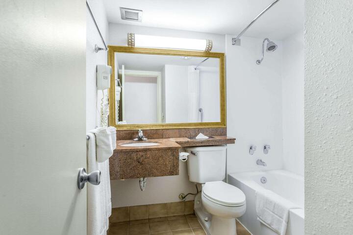 2 Double Beds (2 of 8)
