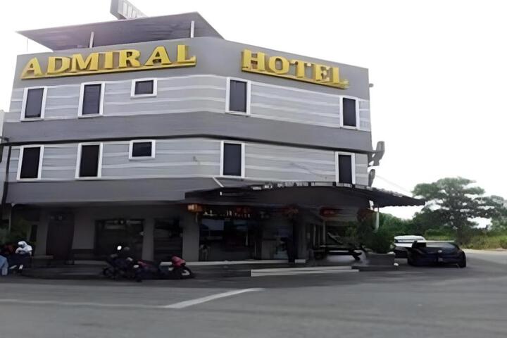 Admiral Hotel