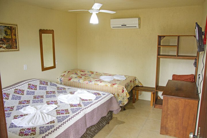Room 14 of 35