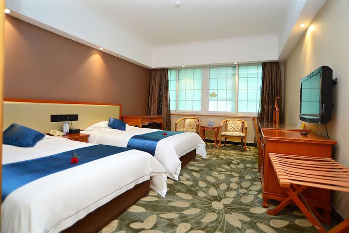 Room 19 of 65