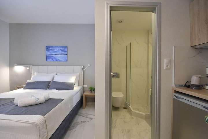 Room 13 of 52
