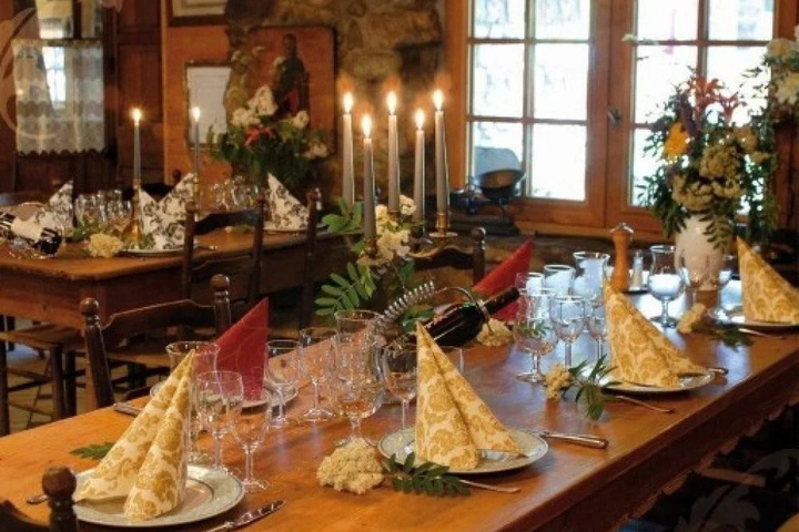 restaurant