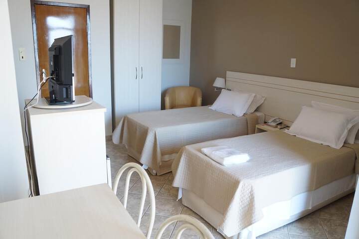 Room 19 of 27