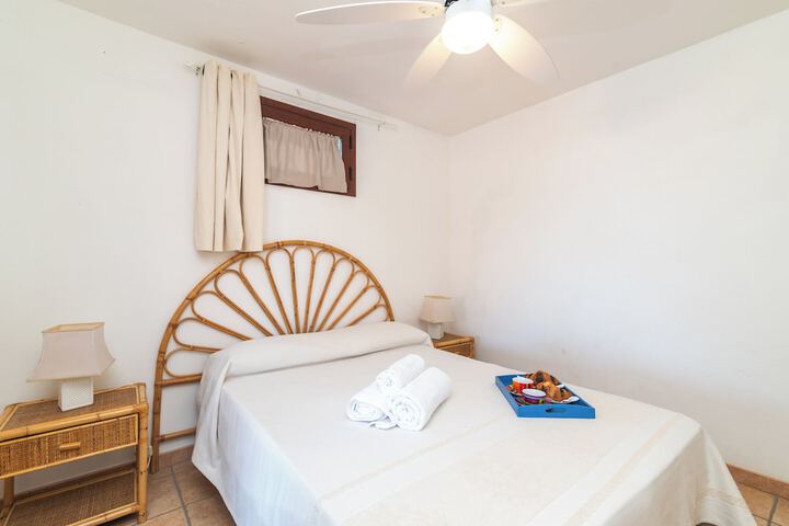 Room 2 of 24