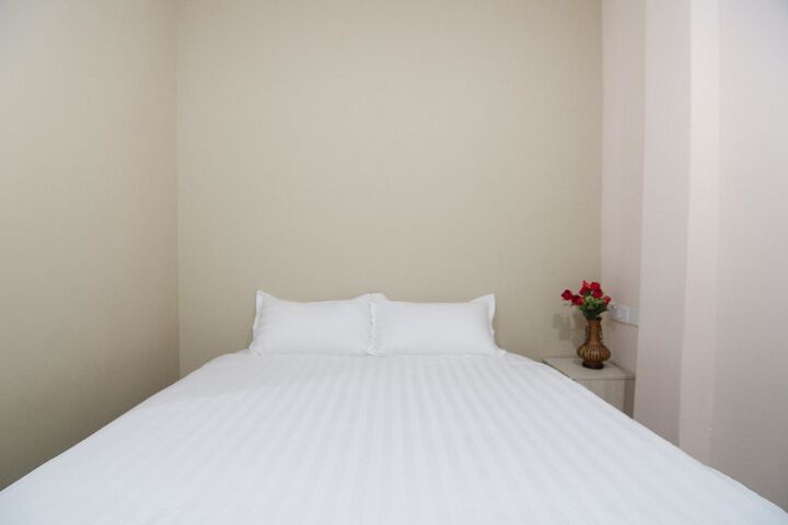 Room 7 of 39