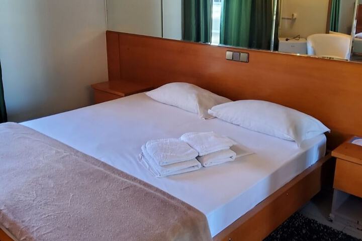 Room 3 of 14